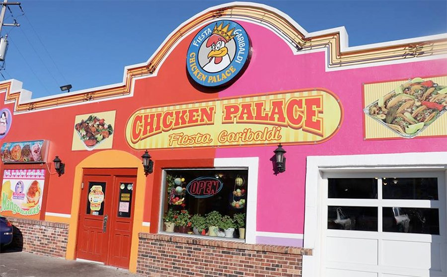 Fachada de Chicken Palace Fiesta Garibaldi